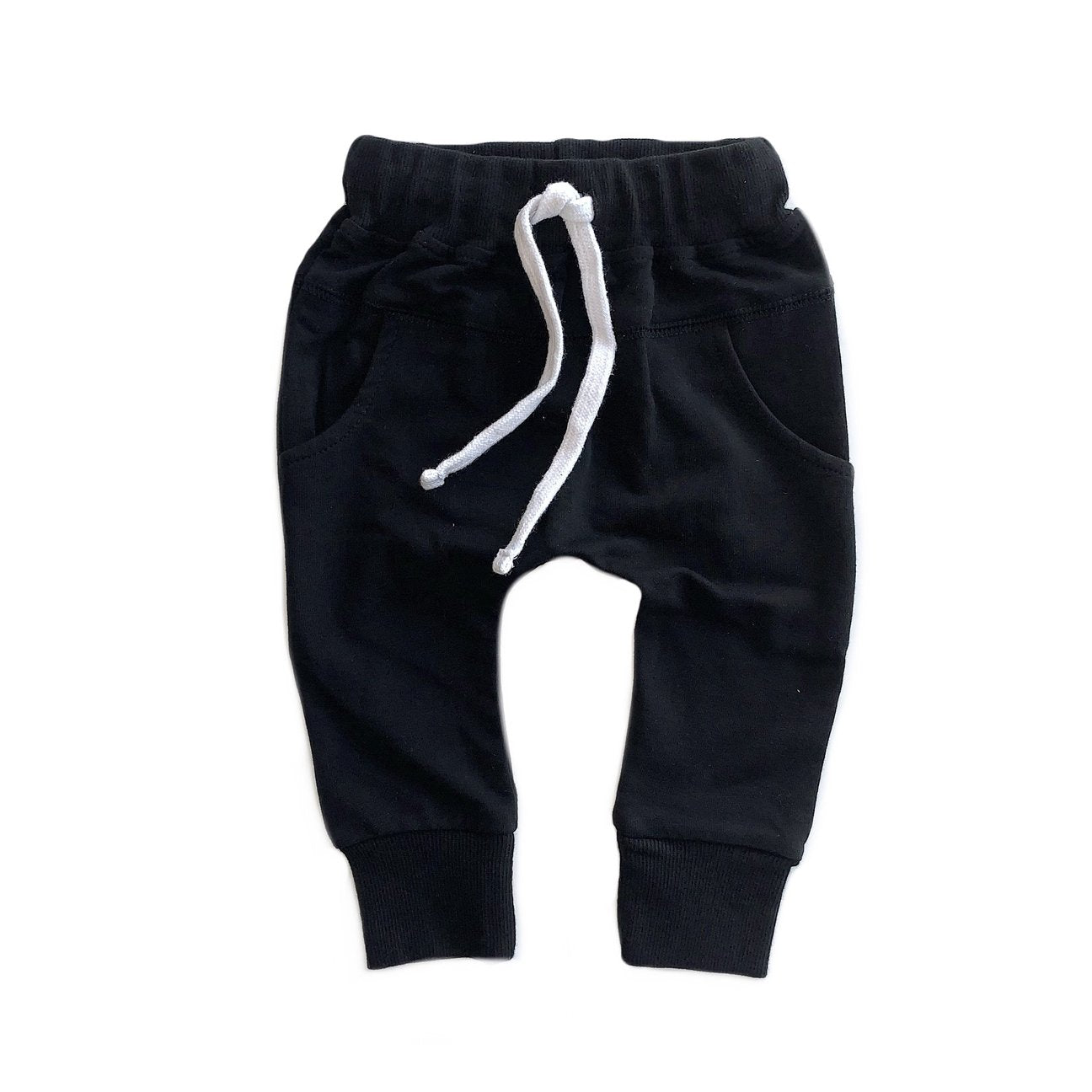 Jogger Black Worn Wild