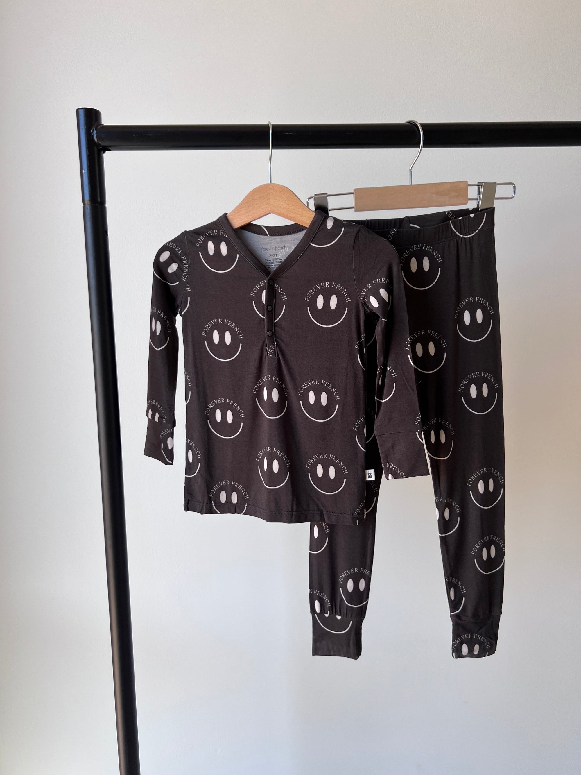 Bamboo Two Piece Pajamas | Charcoal &amp; White ff Smile